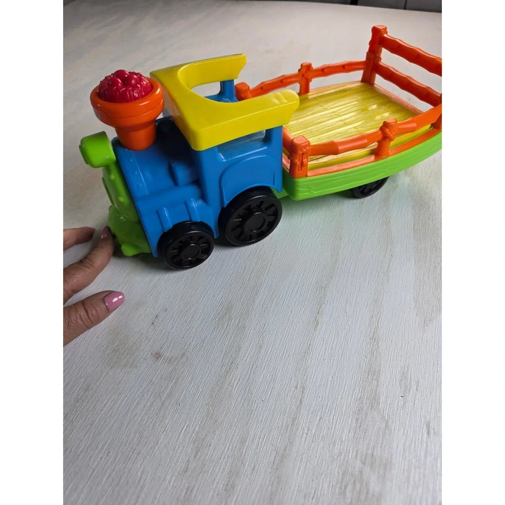 Fisher Price Little People Friendly Passengers Train Blue Yellow Toy Engine 14in
